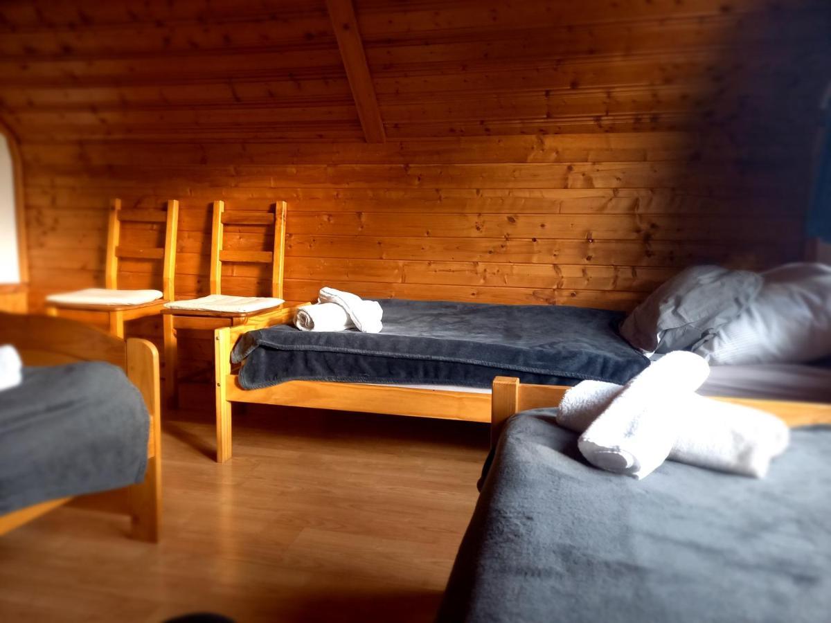 Villa Idill Ueduelohaz à Tiszafüred Extérieur photo