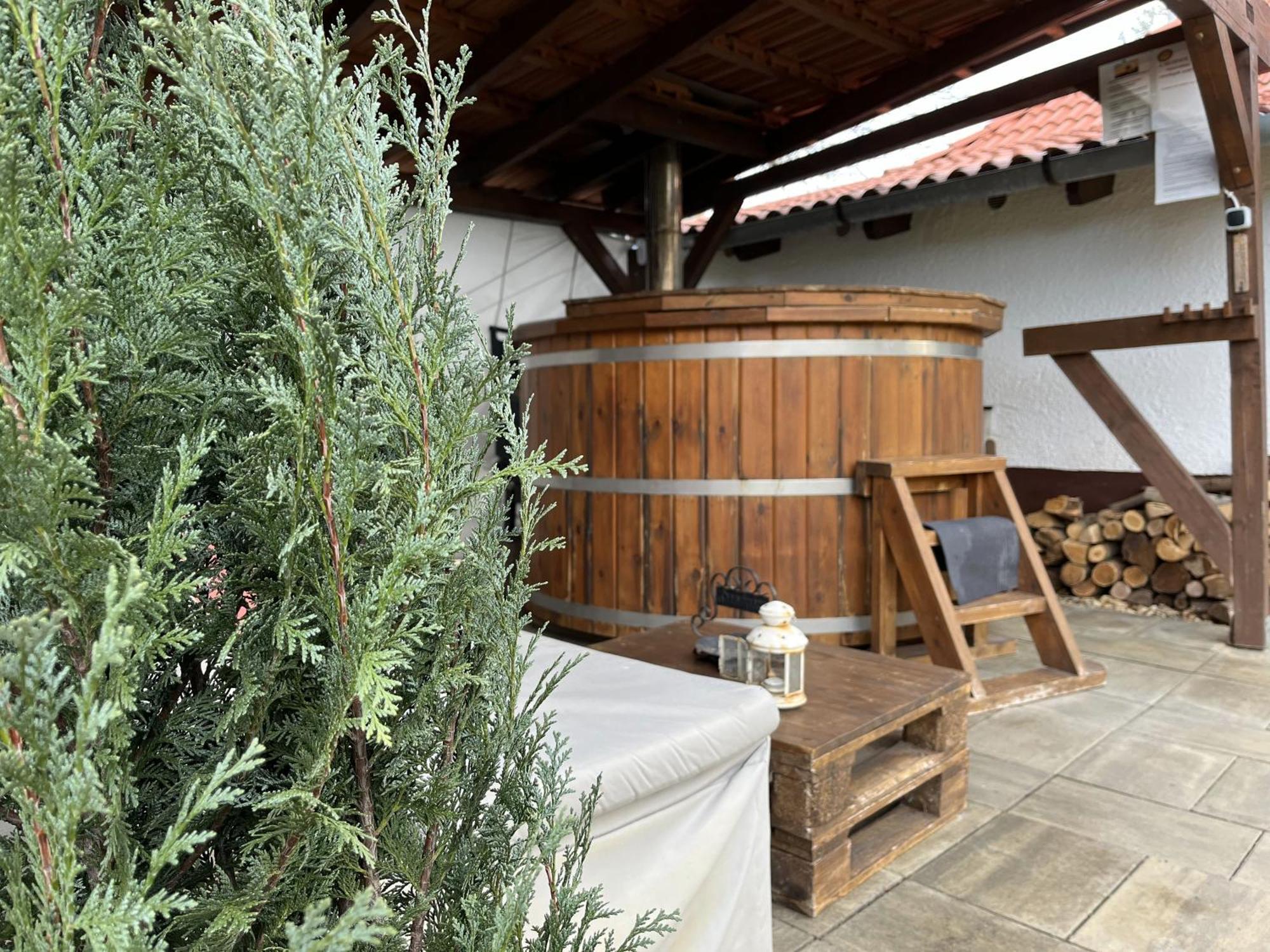 Villa Idill Ueduelohaz à Tiszafüred Extérieur photo